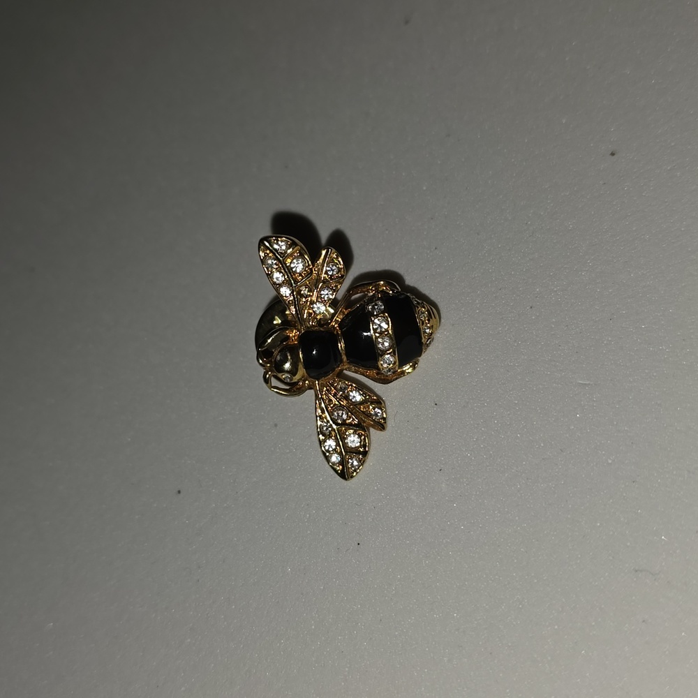 Bumblebee Pin - Picture 2 of 4